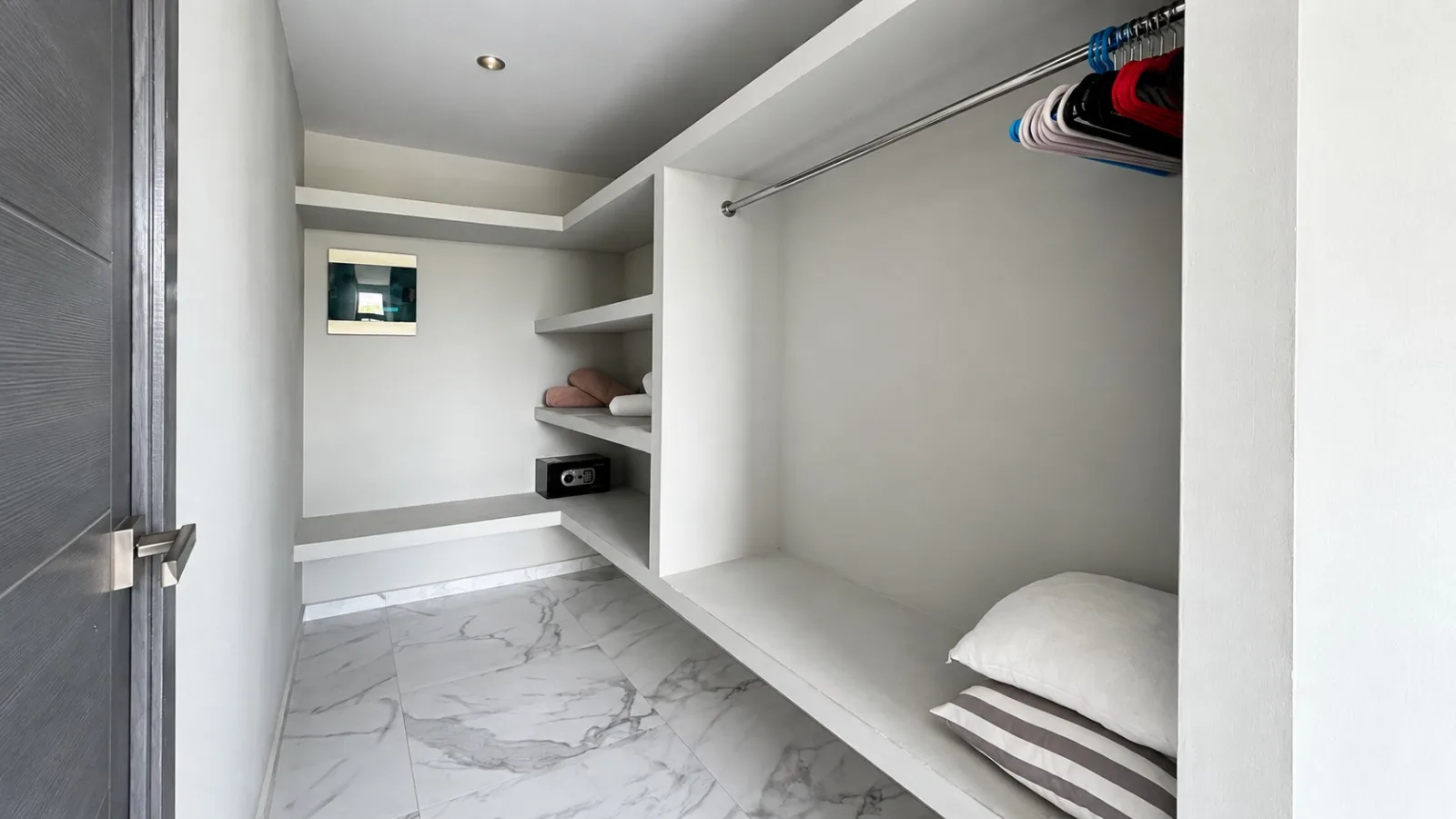 Departamento Amueblado a Estrenar en Renta | 2 Recámaras | Rooftop con Alberca | Playa del Carmen — foto 21