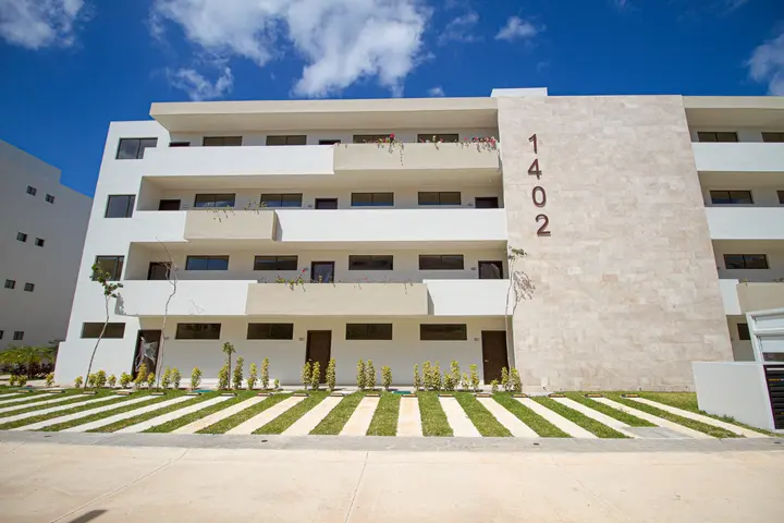Departamento en Venta en Playa del Carmen en Selvanova Residencial Coto — foto 2