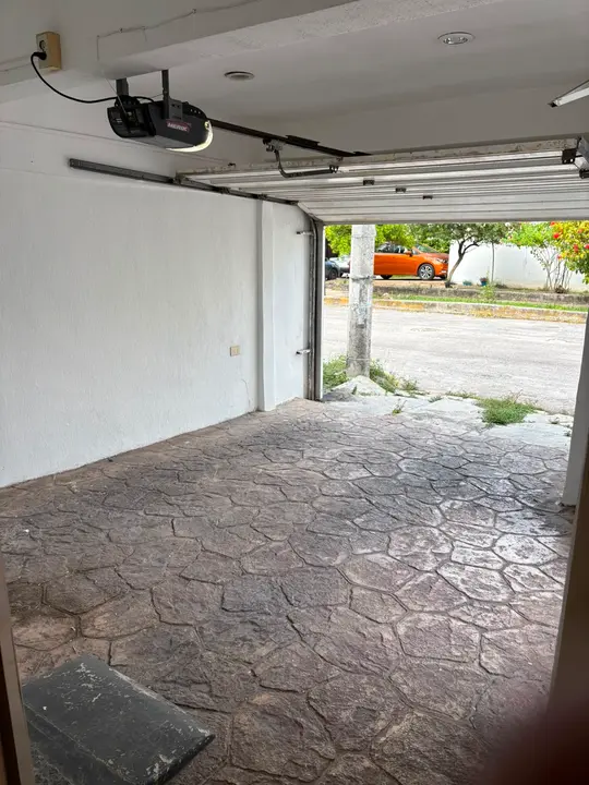 Casa en venta  de 5 habitaciones con alberca en zona céntrica de Cancún — foto 3