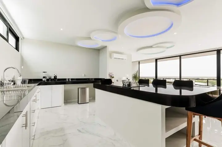 Edificio en Venta en Playa del Carmen en Ejidal Operando Amueblado — foto 7