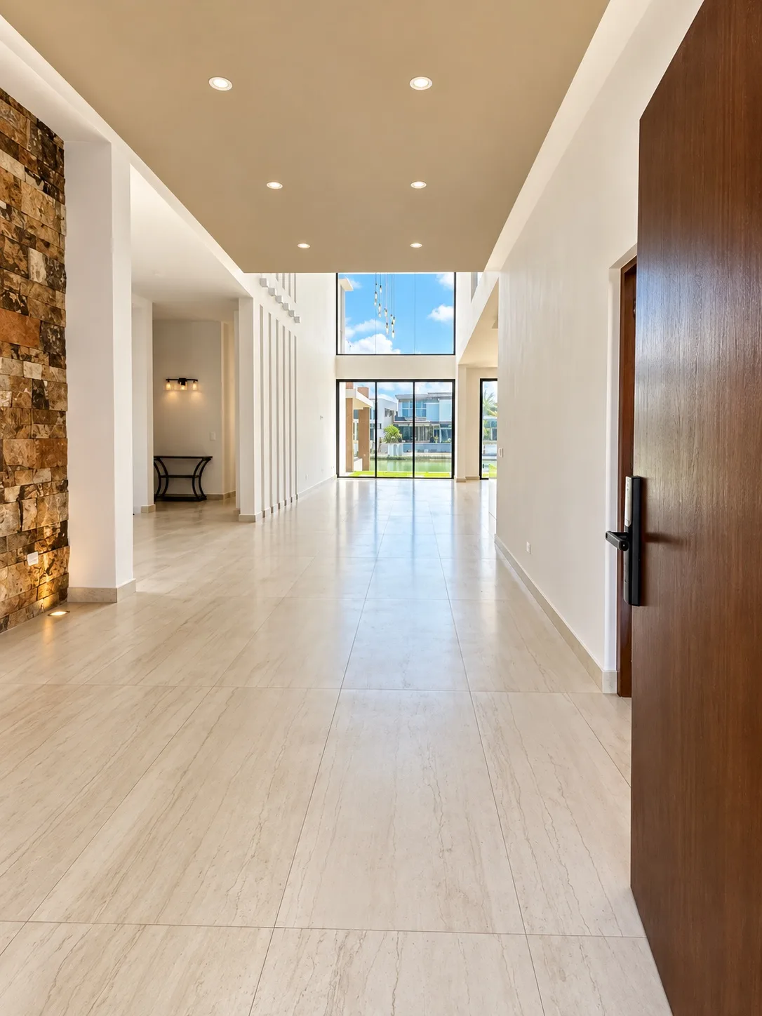 EXCLUSIVA CASA EN LAGOS DEL SOL — foto 29