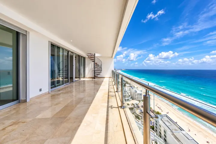 Penthouse Emerald Tower Cancun — foto 5