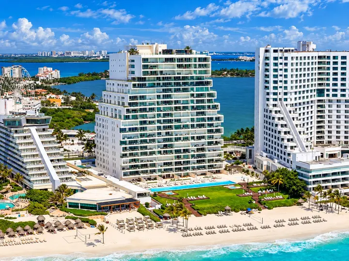 Penthouse Emerald Tower Cancun — foto 16