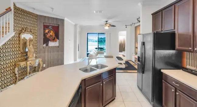 Casa en venta en Kissimmee Florida en The Oaks Golf club vista al lago — foto 9