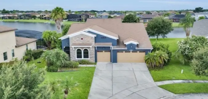 Casa en venta en Kissimmee Florida en The Oaks Golf club vista al lago — foto 5