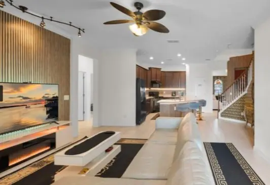Casa en venta en Kissimmee Florida en The Oaks Golf club vista al lago — foto 11