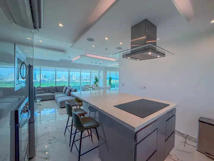 Departamento en Renta en Isola Towers — foto 3